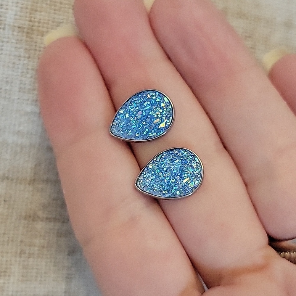 CERULEAN BLUE DRUZY TEARDROP STUD EARRINGS